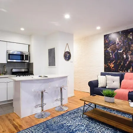 Appartamento 26-4B Newly Furnished 1Br W D Courtyard